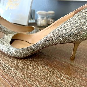 Jimmy Choo Pumps, lightly worn twice , size 41 1/2, GORGEOUS!!!